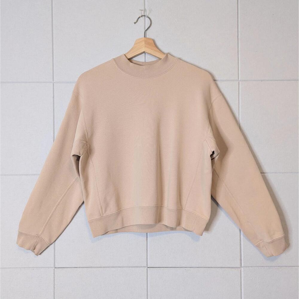 Uniqlo U minimalist boxy sweatshirt